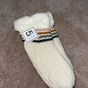 Cozy Sherpa-Lined Slipper Socks – Cream with Striped Detail (Non-Slip)